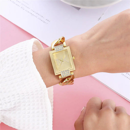 UTHAI Luxury Women's Square Diamond Wristwatch™